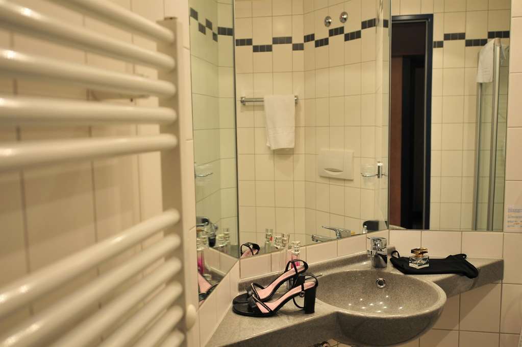 Akzent Hotel Stadt Schluechtern ***S Esterno foto